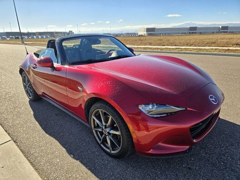 Used 2016 MAZDA MX-5 Miata Grand Touring image 17