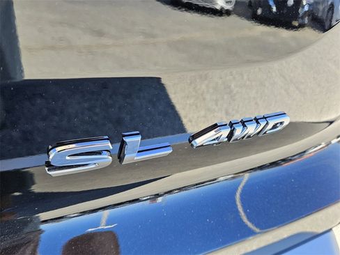 New 2025 Nissan Pathfinder SL w/ SL Premium Package image 10