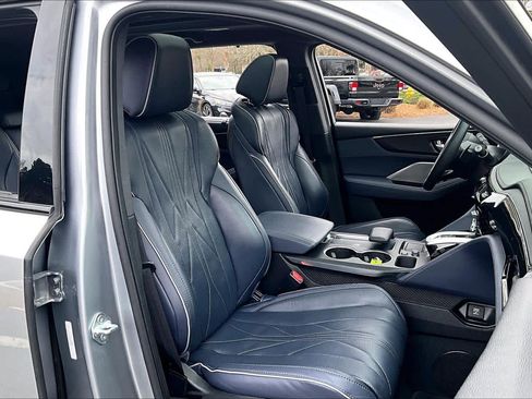 Used 2023 Acura MDX Type S image 9