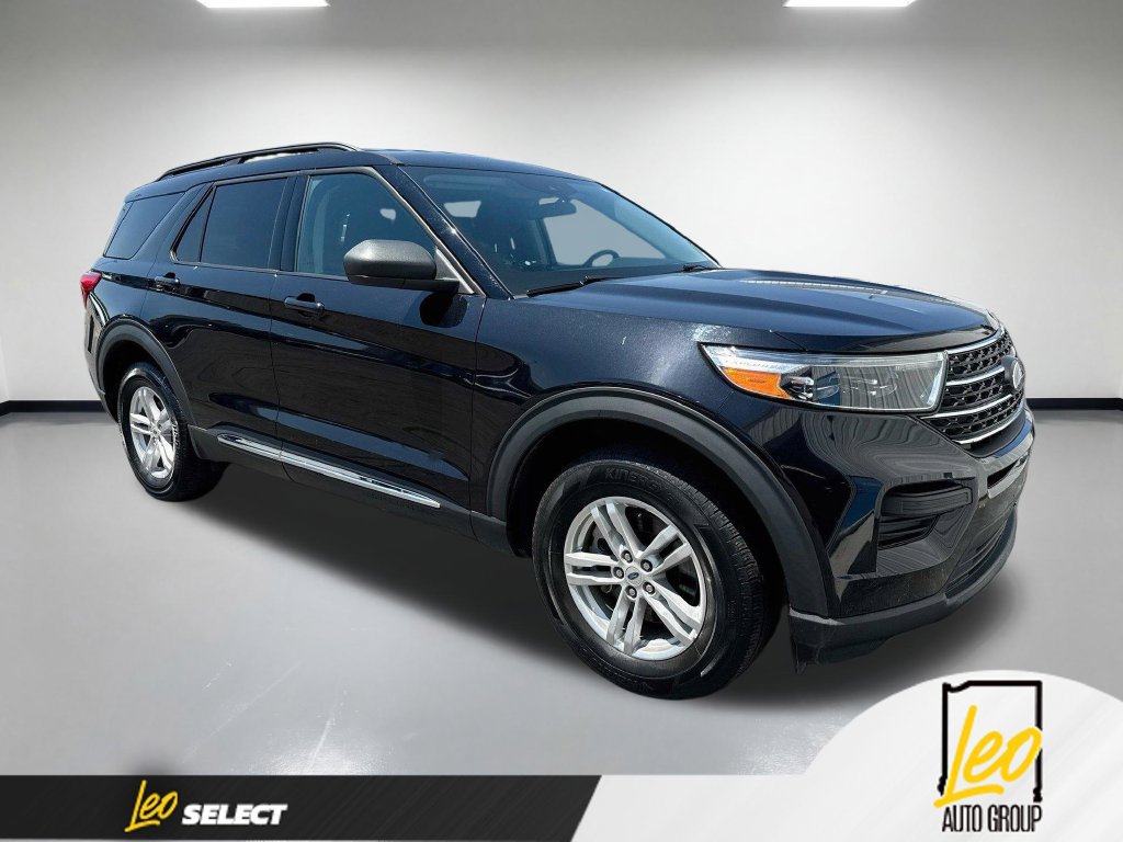 Used 2022 Ford Explorer XLT AWD/4WD image 5