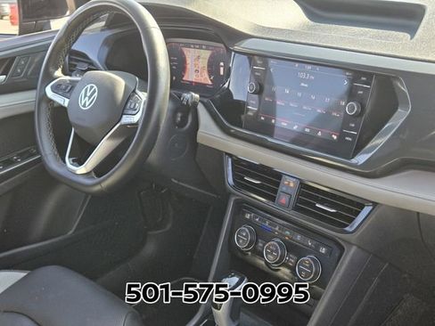 Used 2024 Volkswagen Taos SEL AWD/4WD image 24