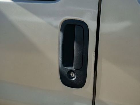 Used 2013 Chevrolet Express 3500 LS image 12