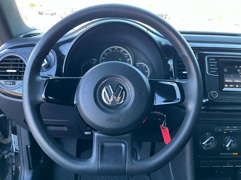Used 2016 Volkswagen Beetle 1.8T Classic image 27