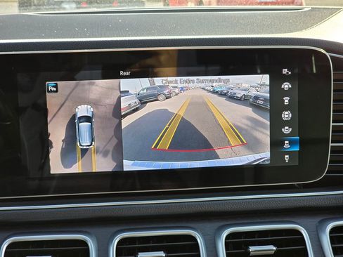 Used 2022 Mercedes-Benz GLE 350 4MATIC image 29