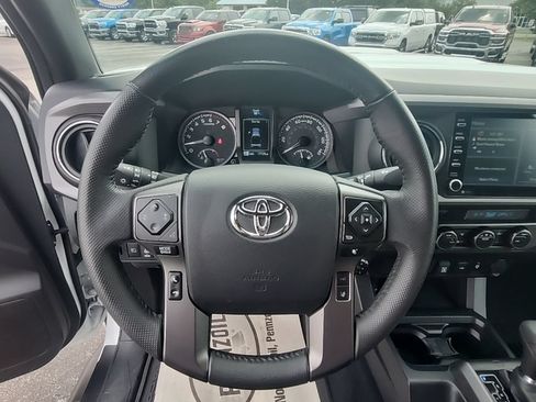 Used 2023 Toyota Tacoma TRD Sport w/ Black Out Package (TMS) AWD/4WD image 9