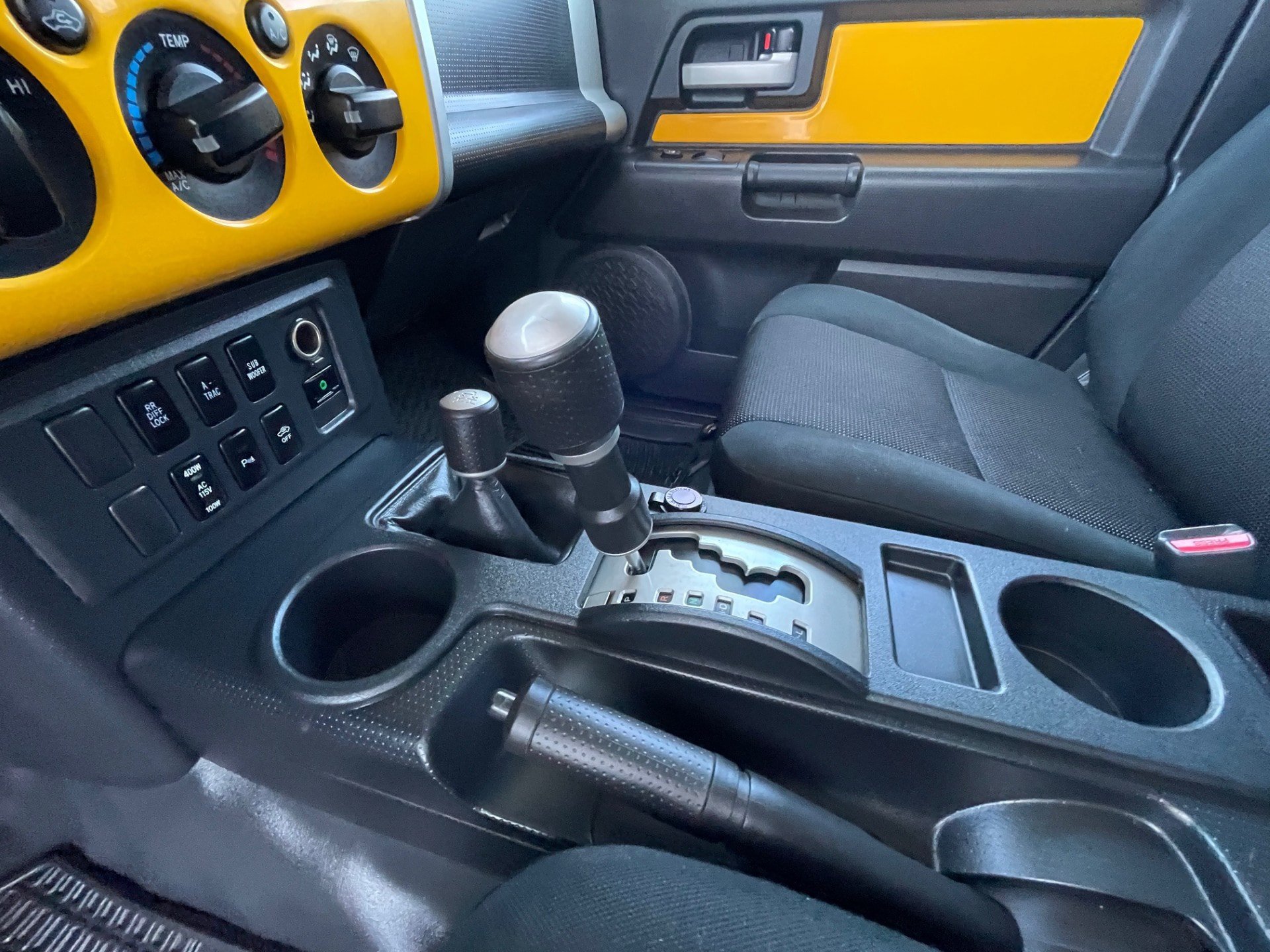 Used 2007 Toyota FJ Cruiser 4WD image 17