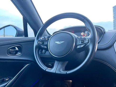 Used 2022 Aston Martin DBX Base image 21