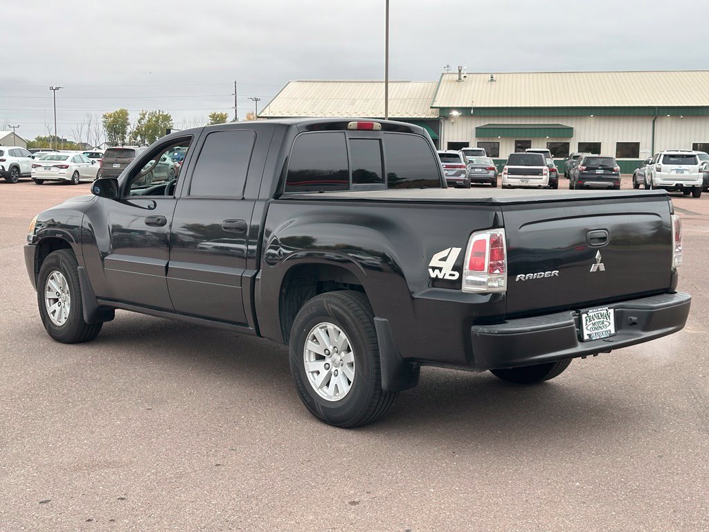Used 2006 Mitsubishi Raider LS AWD/4WD image 5