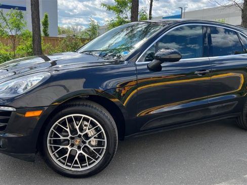 Used 2016 Porsche Macan S AWD/4WD image 4