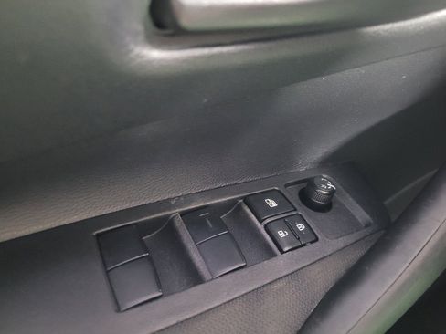 Used 2025 Toyota Corolla LE FWD image 27