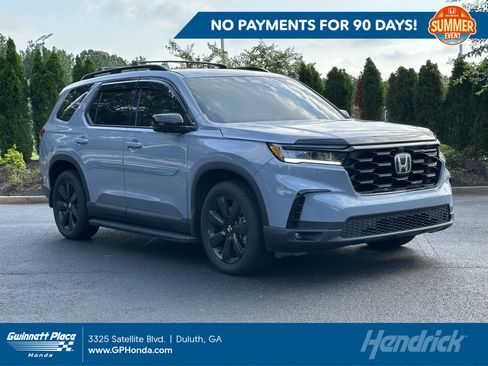 Used 2025 Honda Pilot Black Edition image 1