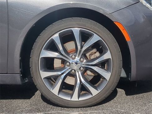 Used 2016 Chrysler 200 C image 11