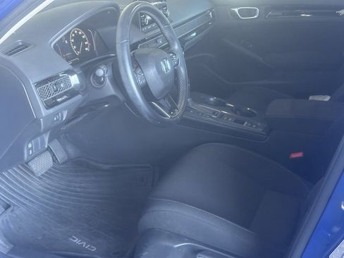 Certified 2022 Honda Civic EX image 18