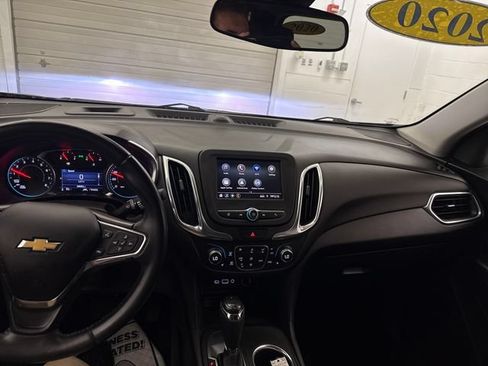 Used 2020 Chevrolet Equinox LT FWD image 14