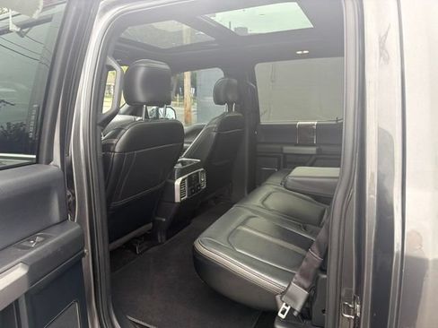 Used 2017 Ford F150 Platinum AWD/4WD image 19