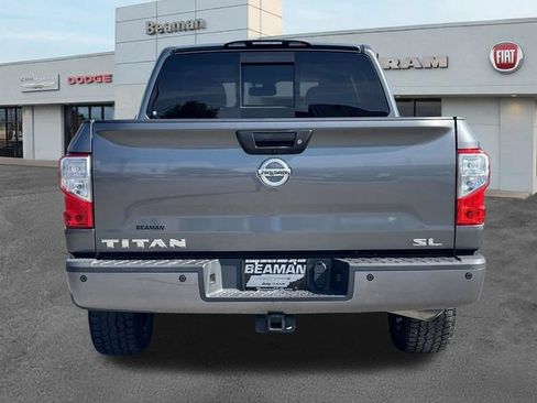 Used 2019 Nissan Titan SL RWD image 6