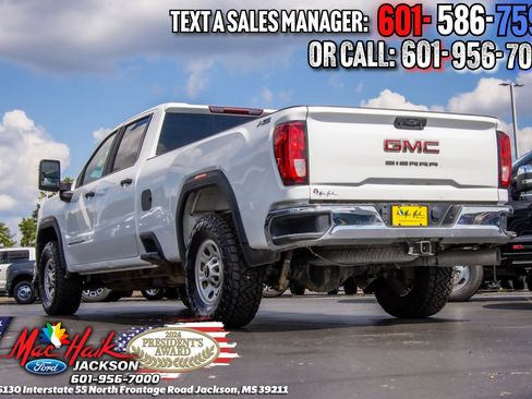 Used 2024 GMC Sierra 2500 Pro AWD/4WD image 4