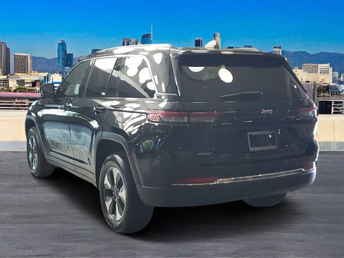 Used 2024 Jeep Grand Cherokee Limited 4xe AWD/4WD image 5