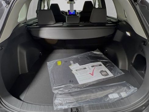 New 2025 Toyota RAV4 XLE image 31