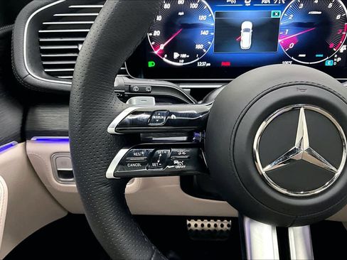 Certified 2026 Mercedes-Benz GLS 580 4MATIC image 22
