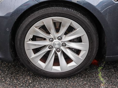 Used 2018 Tesla Model S 75D image 12