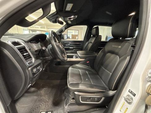 Used 2023 RAM 1500 Laramie image 19