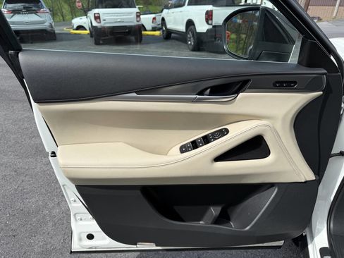 Used 2023 INFINITI QX60 Luxe w/ Cargo Package AWD/4WD image 9