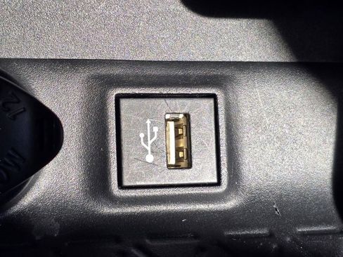 Used 2023 Toyota RAV4 LE image 11