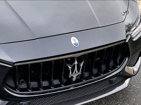 Used 2022 Maserati Ghibli Modena image 29