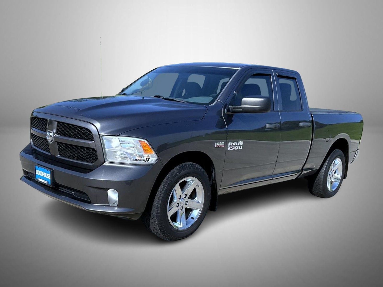 Used 2017 RAM 1500 Express AWD/4WD image 1