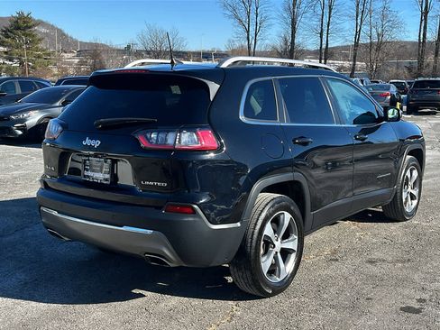Used 2019 Jeep Cherokee Limited image 4