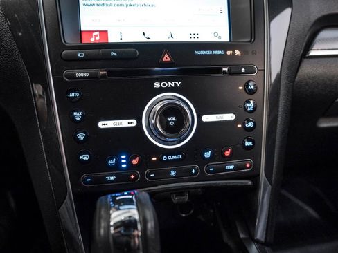 Used 2017 Ford Explorer Sport w/ Equipment Group 401A AWD/4WD image 22