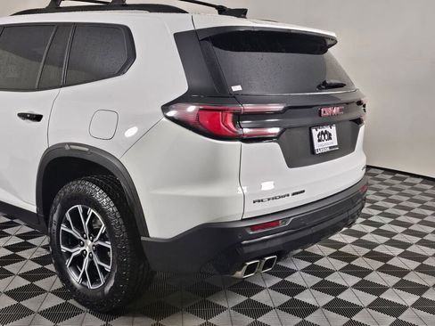 Used 2025 GMC Acadia AT4 AWD/4WD image 13