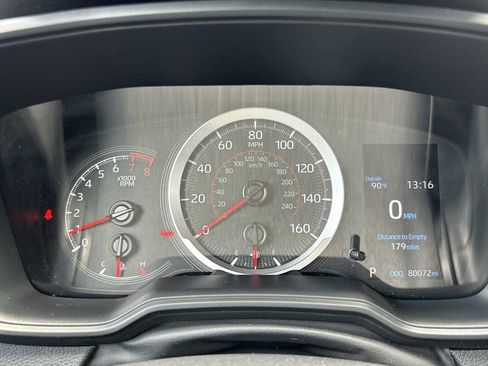 Used 2022 Toyota Corolla SE FWD image 10