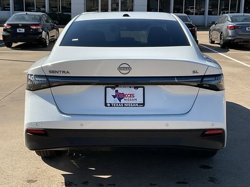 New 2026 Nissan Sentra SL w/ Floor Mat Package FWD image 6