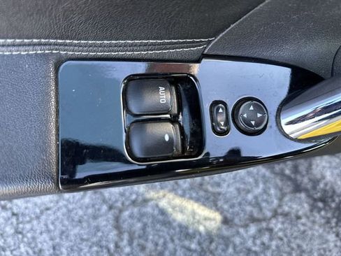 Used 2007 Saturn Sky w/ Premium Trim Pkg RWD image 17