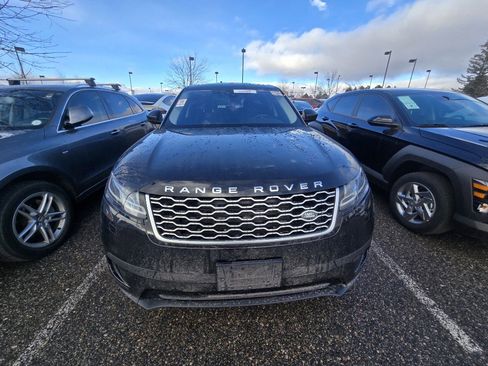 Used 2018 Land Rover Range Rover Velar S image 7