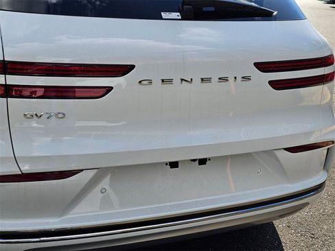 New 2026 Genesis Electrified GV70 image 25
