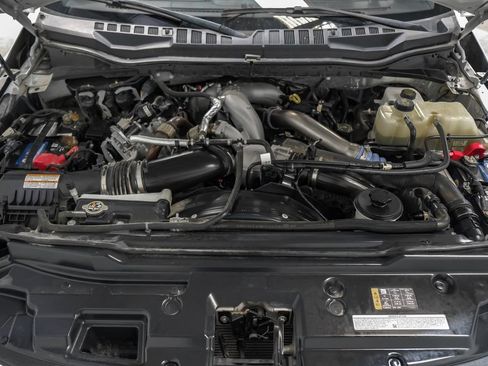 Used 2022 Ford F350 Lariat w/ Lariat Value Package AWD/4WD image 57