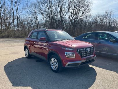 Used 2020 Hyundai Venue SEL w/ Convenience Package