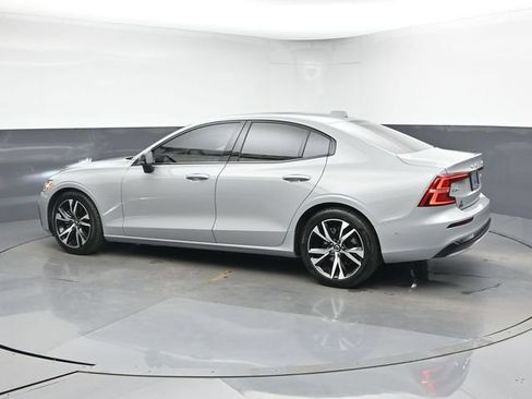 Used 2025 Volvo S60 B5 Plus FWD image 6