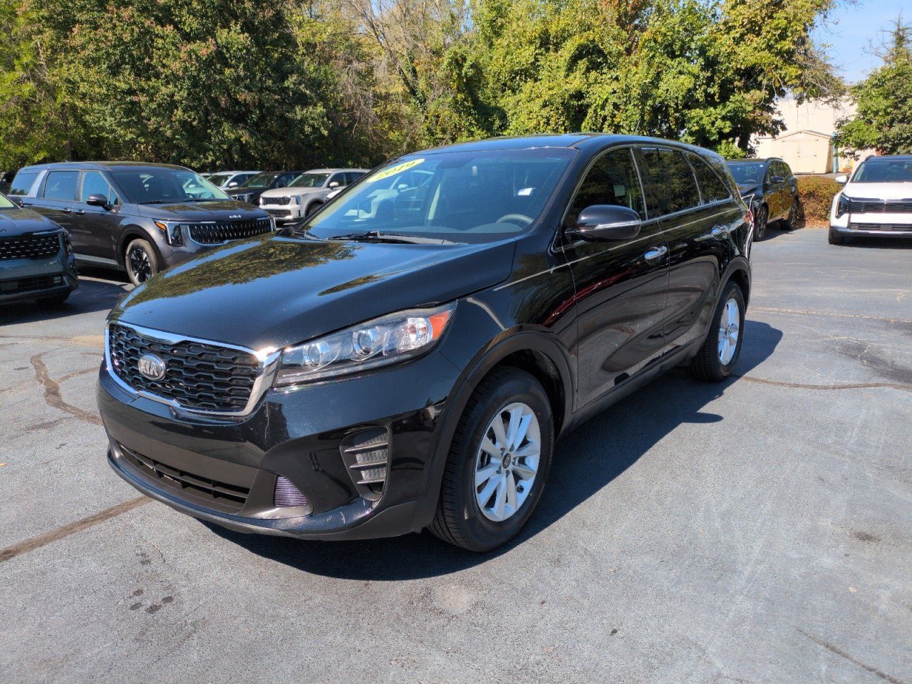 Used 2019 Kia Sorento L FWD image 3