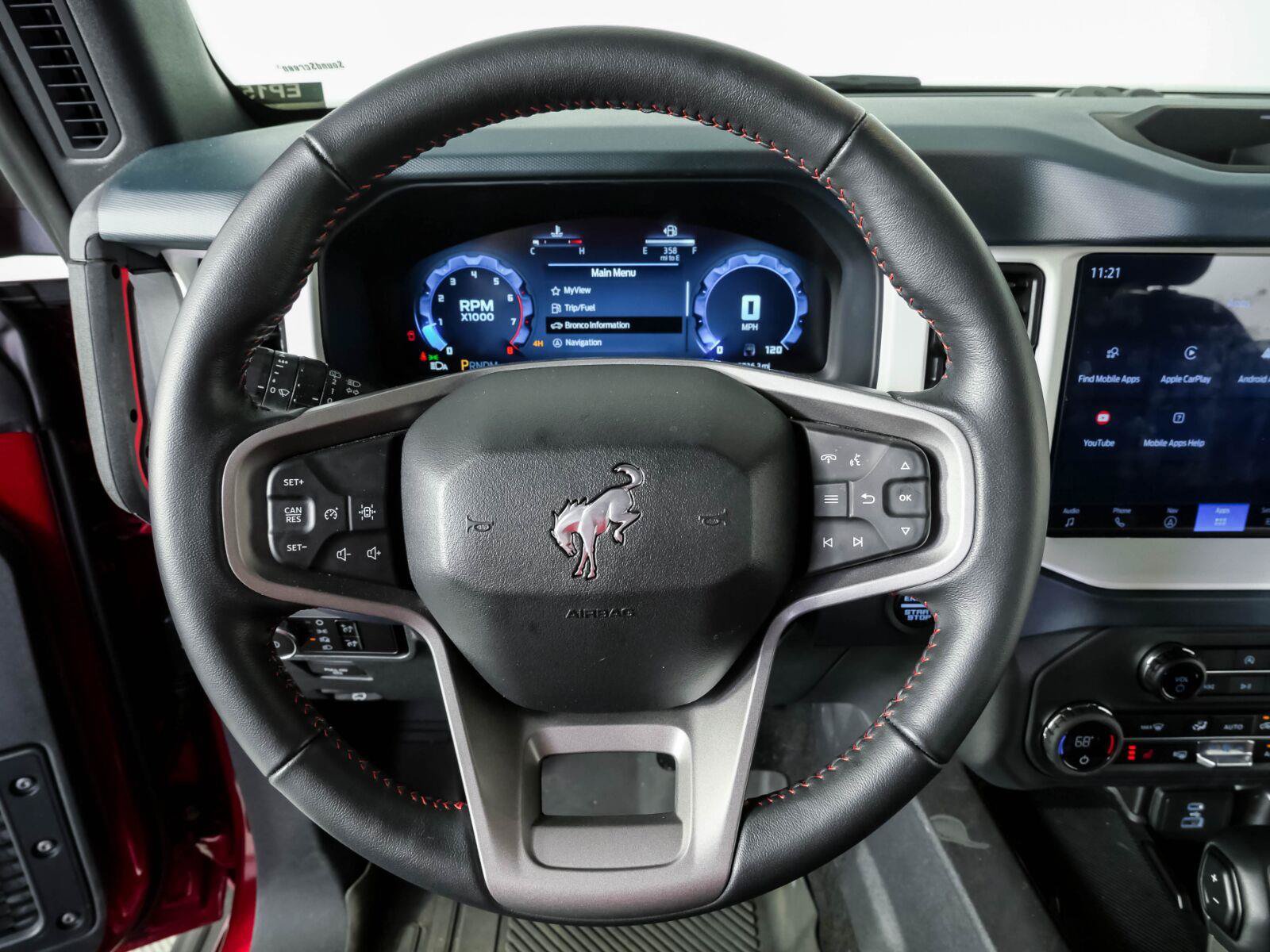 Used 2025 Ford Bronco Heritage Edition AWD/4WD image 8