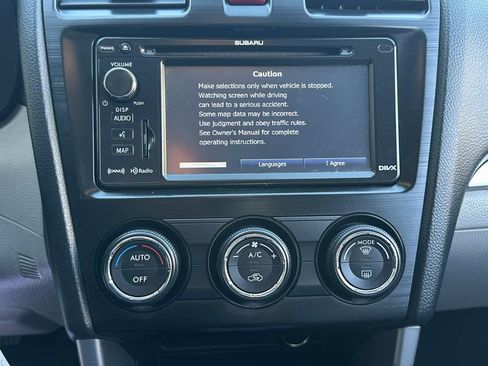 Used 2015 Subaru Forester 2.5i Limited image 32