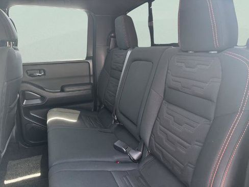 Used 2024 Nissan Frontier PRO-4X w/ Off-Road Protection Package image 22