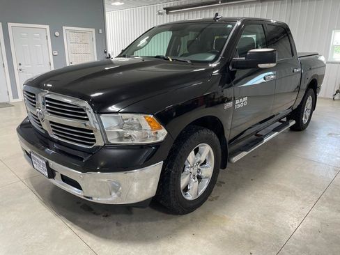 Used 2016 RAM 1500 Big Horn AWD/4WD image 3