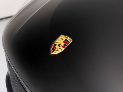 Certified 2026 Porsche Macan AWD/4WD image 39