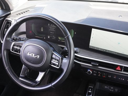 Used 2024 Kia Sorento X-Line EX AWD/4WD image 41