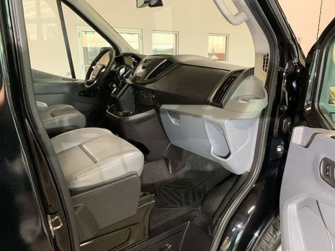 Used 2016 Ford Transit 350 XL image 28