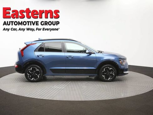 Used 2023 Kia Niro Wind w/ Wind Preserve Package FWD image 44